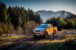 Nissan Navara Double Cab 2017 года (WW)
